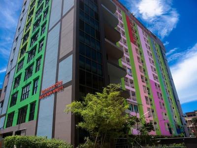 ویچووان آپارتل