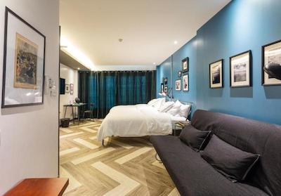 وکیشین بانکوک د آرتیستیک هوم