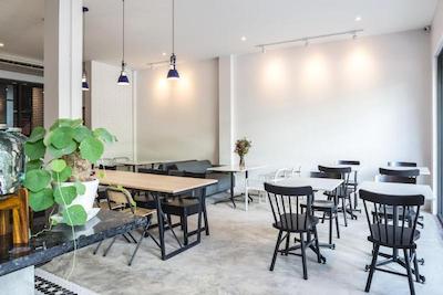 وکیشین بانکوک د آرتیستیک هوم