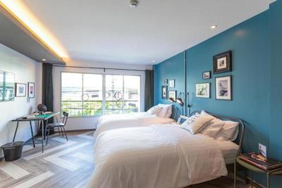 وکیشین بانکوک د آرتیستیک هوم