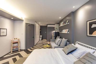 وکیشین بانکوک د آرتیستیک هوم