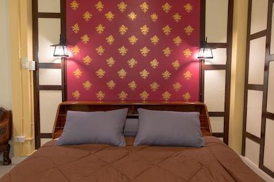 ساواتدی گست هاوس د اورجینال