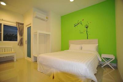 د گاردن لیوینگ