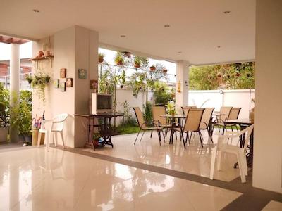 د میت گرین آپارتمان