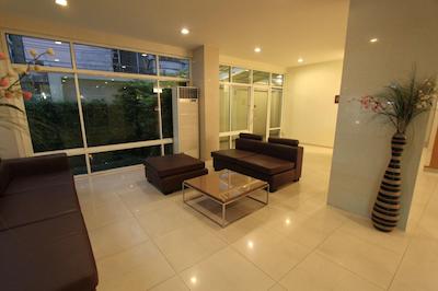 د رویال بی آپارت هتل