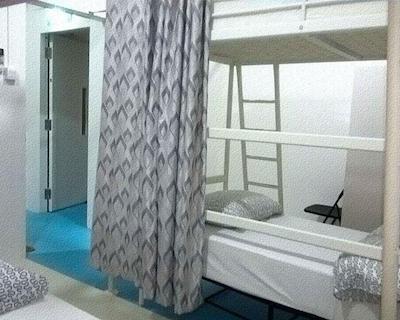 دراپ این سینگاپور