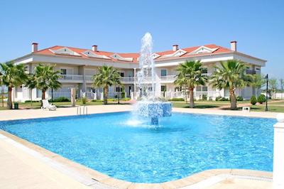 بلک گلف ویلج