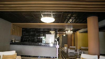 دیونیسوز هتل