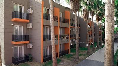 دیونیسوز هتل