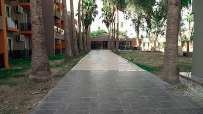 دیونیسوز هتل