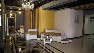 دیونیسوز هتل