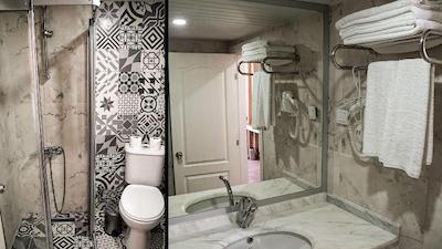 دیونیسوز هتل