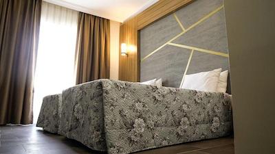 دیونیسوز هتل