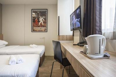 زن روم مکنزی