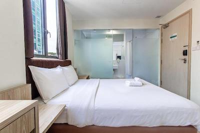 زن روم مکنزی