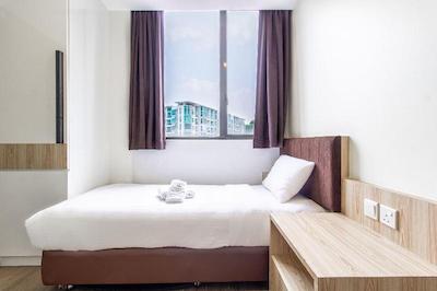 زن روم مکنزی