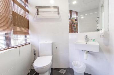 زن روم مکنزی