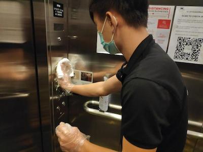 زن روم مکنزی