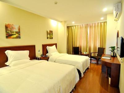 گرین تری این شانگهای ساوت ژیانگیانگ رود