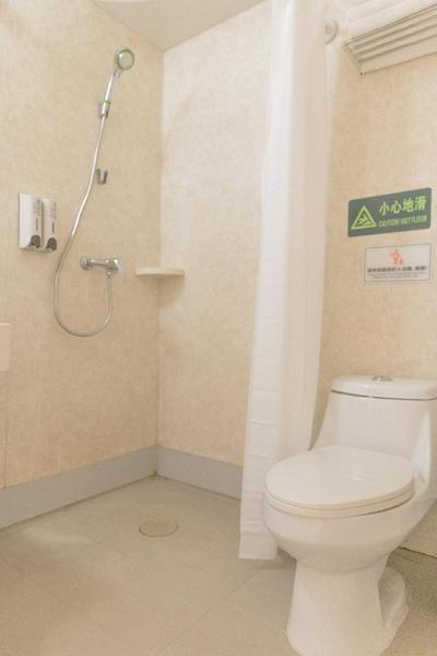 شانگهای بلو ماونتین باند یات هاستل