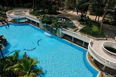 تری تاپز اگزکیوتیو رزیدنس