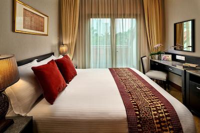 تری تاپز اگزکیوتیو رزیدنس