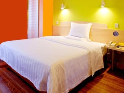 ۷ دیز این گوانگژو وویانگ نیو تاون