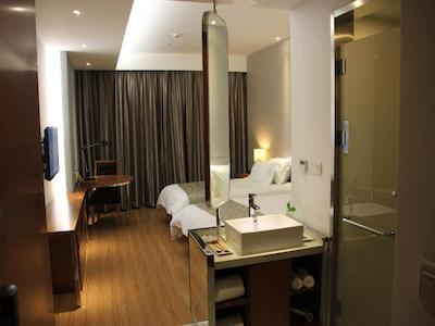 باولنگ هوم لایک هتل شانگهای چانگ زینگ برنچ