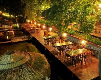 لیکیا ادراسا هتل