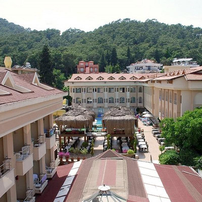 رزیدنس ریورو