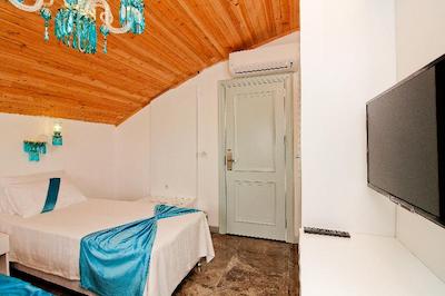 یازار لارا هتل