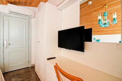 یازار لارا هتل