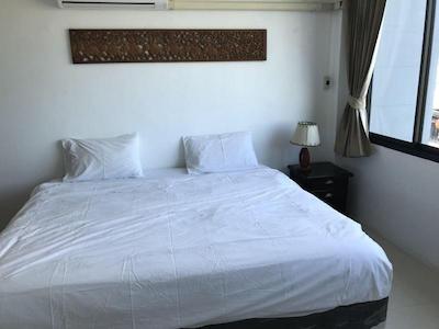 لاکی لافت فوکت