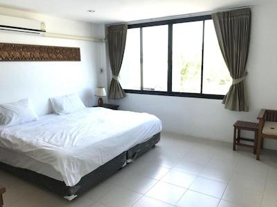 لاکی لافت فوکت