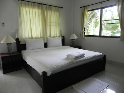 نایا بانگالو