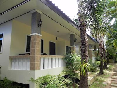 نایا بانگالو