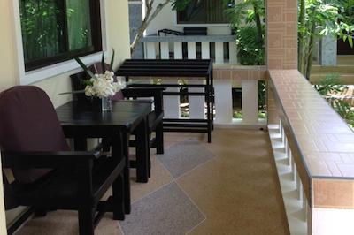 نایا بانگالو