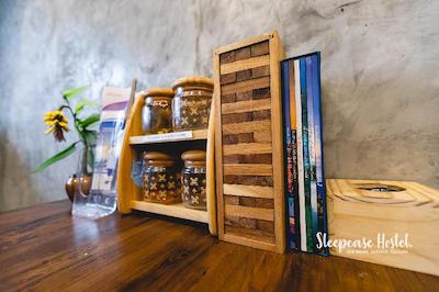 اسلیپ کیس هاستل