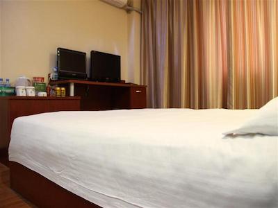 گرین تری این شانگهای گوکن پارک اکسپرس هتل