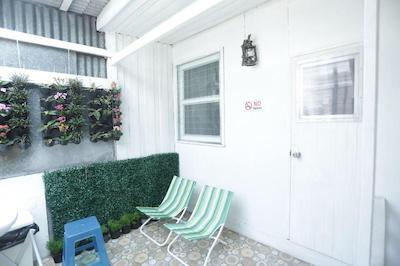 تایگر لیلی هاستل