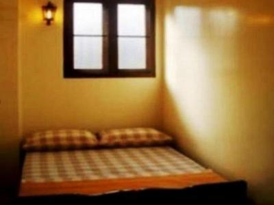 ییها بانگوک ایرپورت هاستل