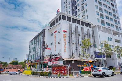 کپیتال او ۸۹۶۴۷ اتا هتل