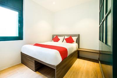 اویو ۸۹۴۶۶ ایسترن هتل