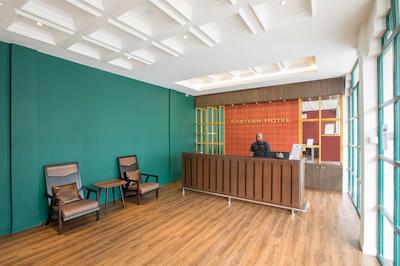 اویو ۸۹۴۶۶ ایسترن هتل