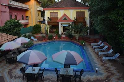 سنهور آنجلو بیچ ریزورت