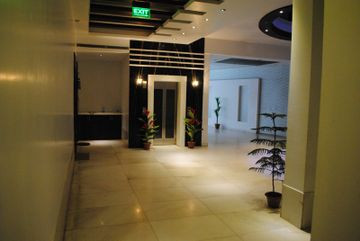 هتل کریشنا دلوکس