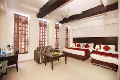 هتل کریشنا دلوکس