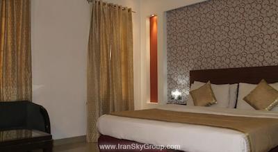 هتل کریشنا دلوکس