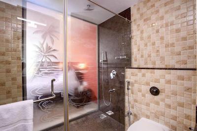 پرایا دا اورا بوتیک ریزورت