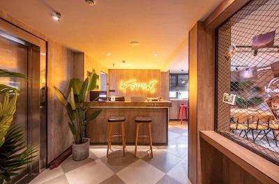 آی فورست هتل